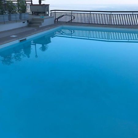 Taormina Panoramic Seaview Apartment Екстер'єр фото